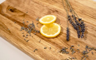 Éclat naturel vs produits chimiques : quel choix pour votre peau ?